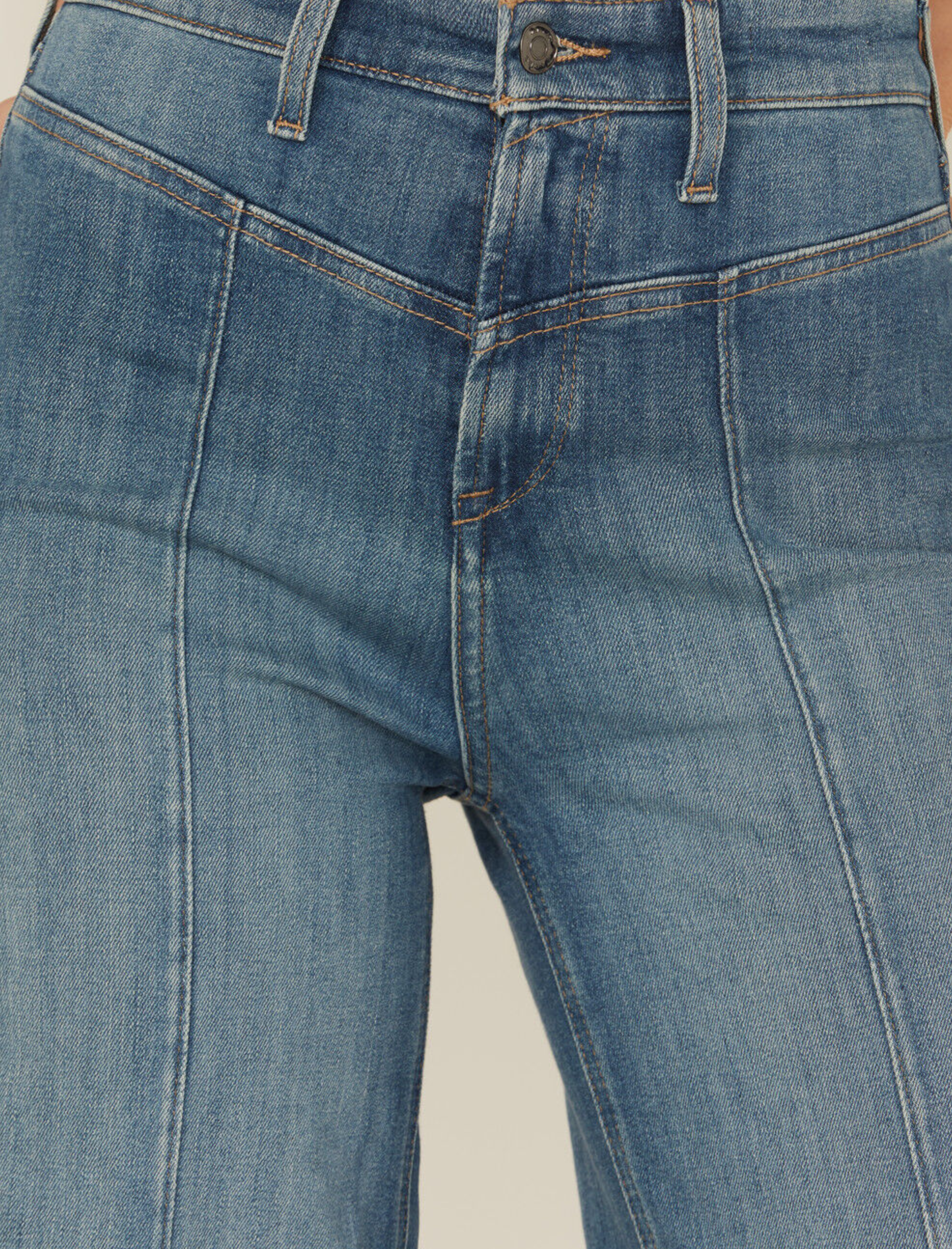 Lara Straight Leg Jeans